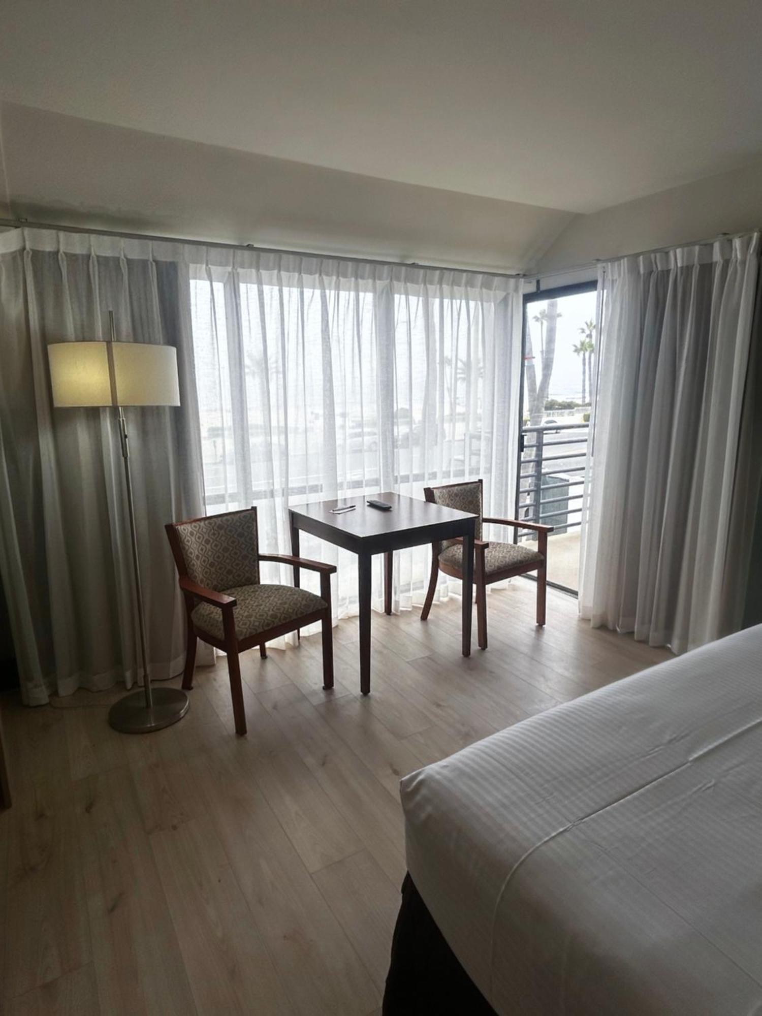 Huntington Beach Inn Bilik gambar